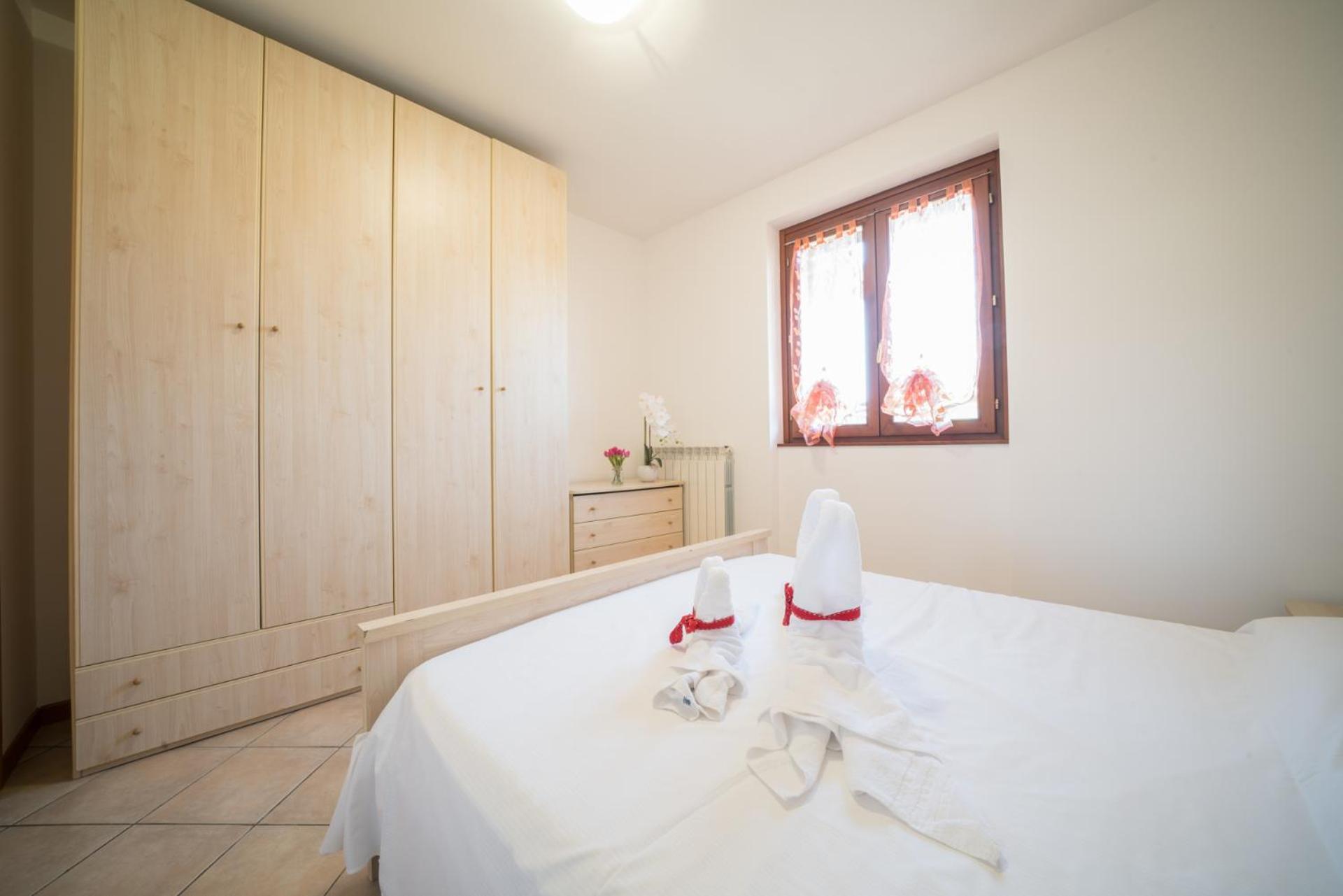 Gardappartamenti - Cascinale With Terrace Desenzano del Garda Exteriér fotografie