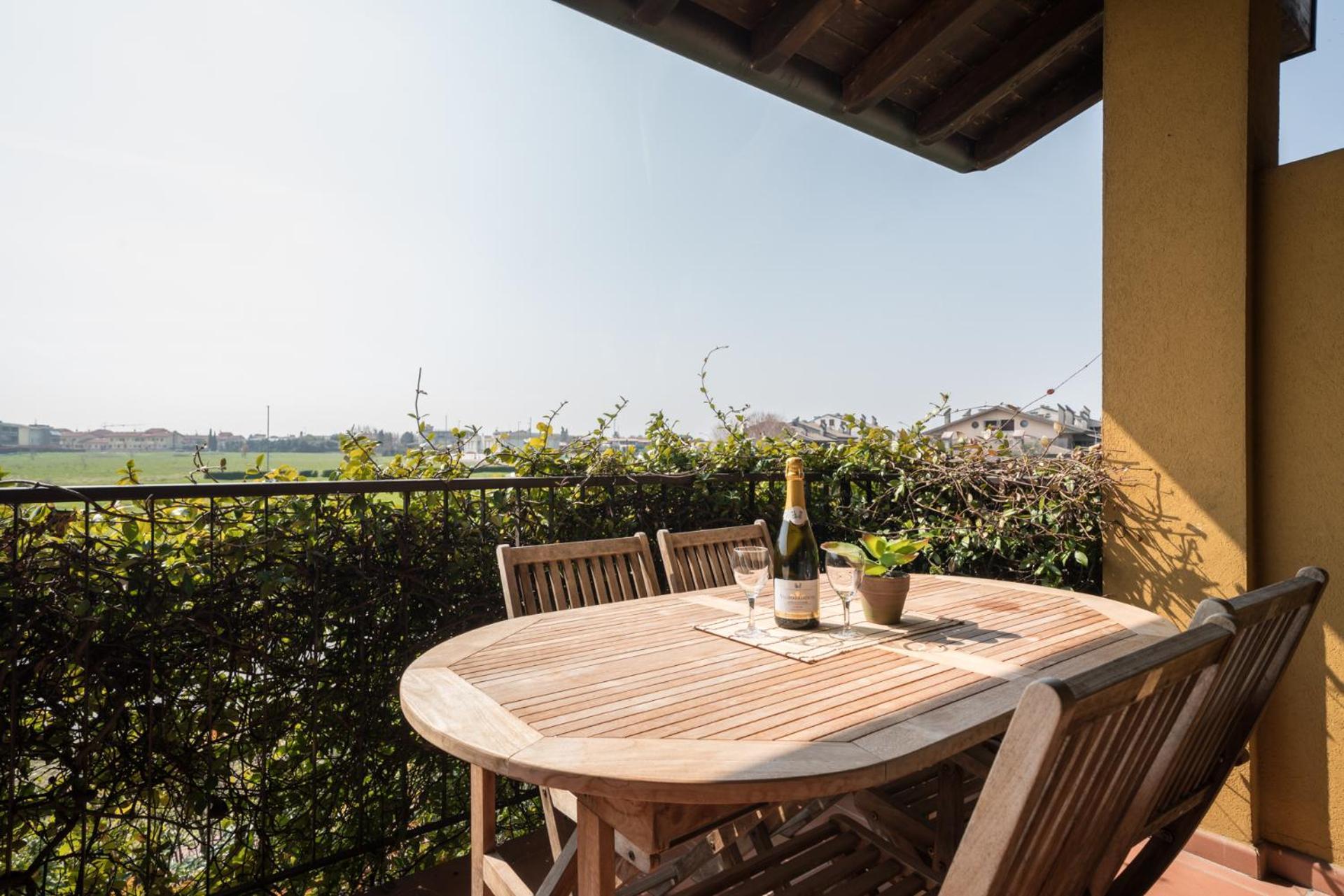Gardappartamenti - Cascinale With Terrace Desenzano del Garda Exteriér fotografie